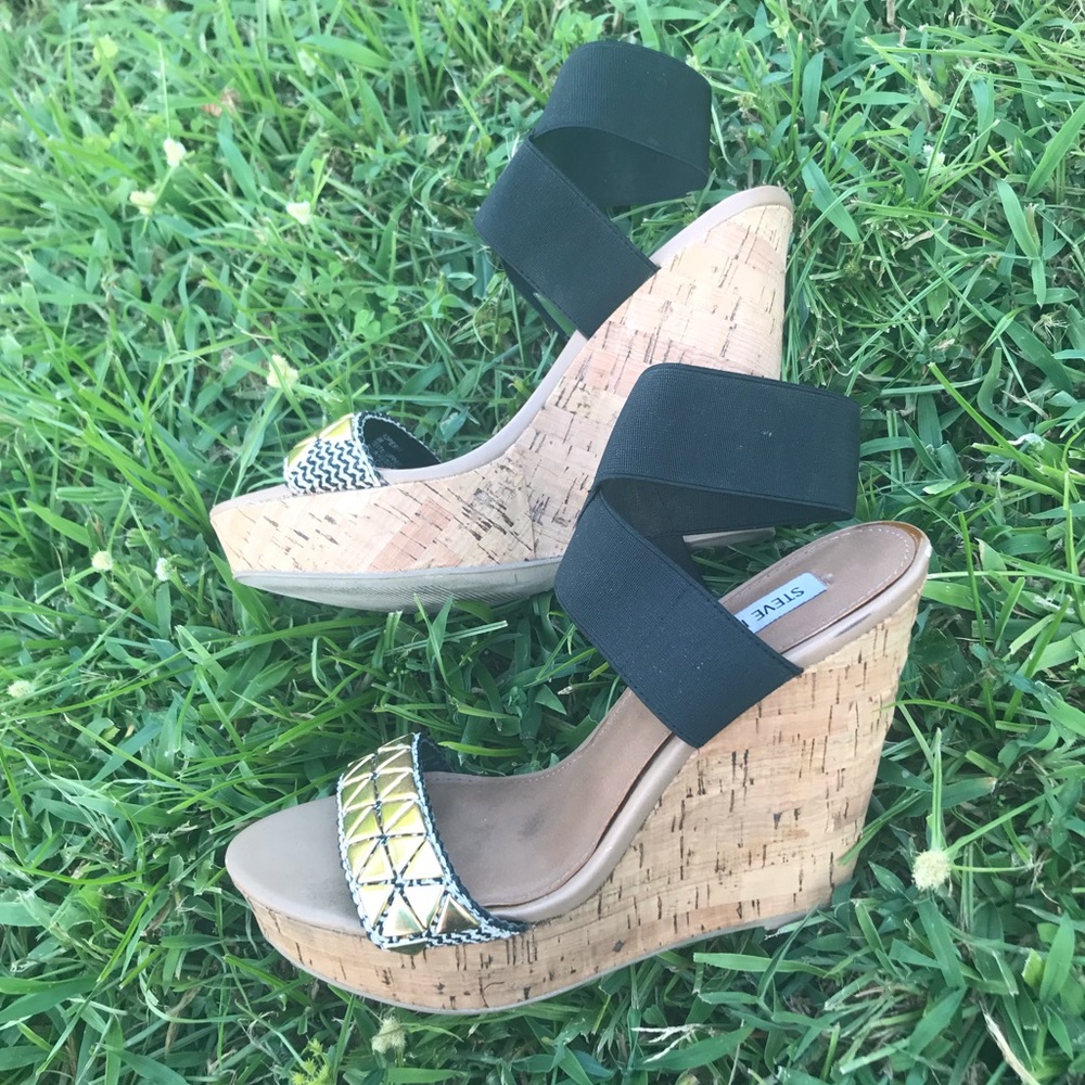 Steve Madden Wedges